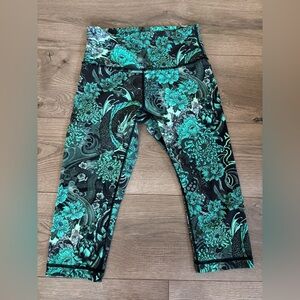 Lululemon Cropped Leggings